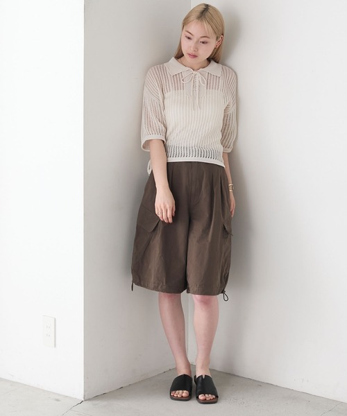 forksy.（フォルクシー）の「【forksy.】衿付きレースアップ メッシュ サマーニットポロシャツ（ポロシャツ・レディース・ブルーグレー/ブラック/オフホワイト・FREE）」の7枚目の写真