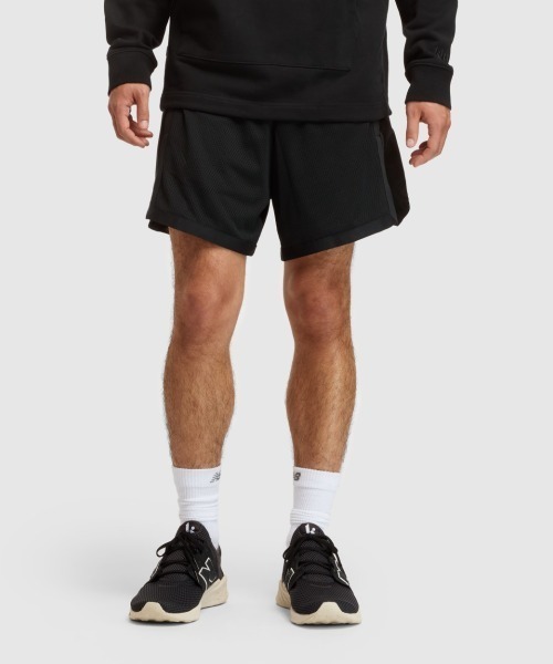 Kinetics(キネティクス)の「New Balance Klutch Men's Tricot Short(ニューバランス クラッチ トリコット ショート)(その他パンツ・メンズ・イエロー系/ブラック・MEDIUM/LARGE/X-LARGE/SMALL/XX-LARGE)」の1枚目の写真