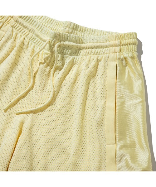 Kinetics(キネティクス)の「New Balance Klutch Men's Tricot Short(ニューバランス クラッチ トリコット ショート)(その他パンツ・メンズ・イエロー系/ブラック・MEDIUM/LARGE/X-LARGE/SMALL/XX-LARGE)」の17枚目の写真