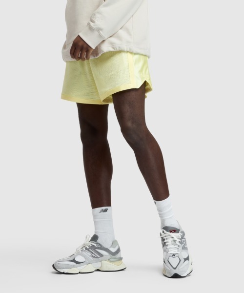 Kinetics(キネティクス)の「New Balance Klutch Men's Tricot Short(ニューバランス クラッチ トリコット ショート)(その他パンツ・メンズ・イエロー系/ブラック・MEDIUM/LARGE/X-LARGE/SMALL/XX-LARGE)」の21枚目の写真