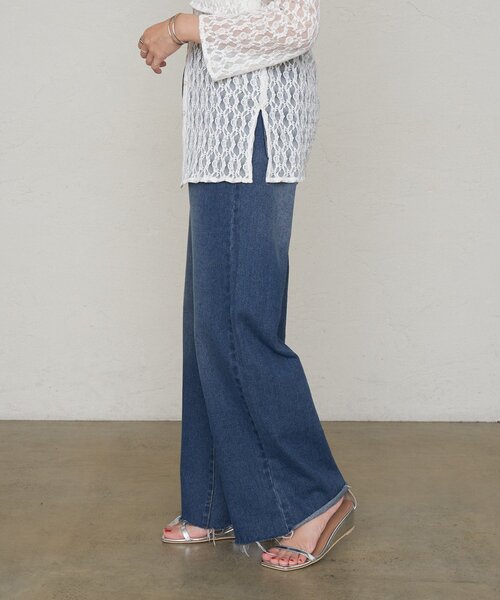 SHENERY（シーナリー）の「《３サイズ展開/旬なスタイリング》バギーデニム（デニムパンツ・レディース・ブルー系その他/ブルー・34/36/38）」の15枚目の写真