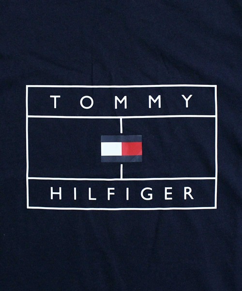 TOMMY HILFIGER(トミーヒルフィガー)の「フラッグモチーフグラフィッククルーネック Tシャツ(Tシャツ/カットソー・メンズ・ネイビー/ホワイト・M/L/XL)」の10枚目の写真