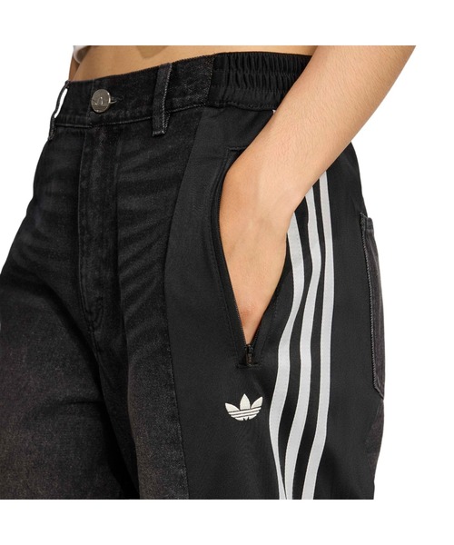 adidas（アディダス）の「adidas ATHLETIC DEPT DENIM FIREBIRD PANTS