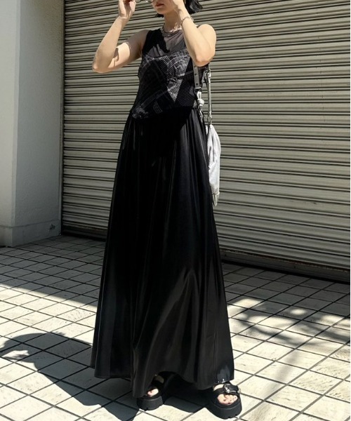 【新品未使用 】　Ameri vintage ワンピース セール】MEDI LEATHER LIKE VOLUME CAMI DRESS（ワンピース