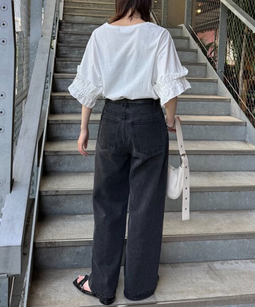 CIAOPANIC TYPY(チャオパニックティピー)の「袖ギャザーフリルデザインカットソー(Tシャツ/カットソー・レディース・ホワイト/ブラック/カーキ・ONE SIZE)」の5枚目の写真