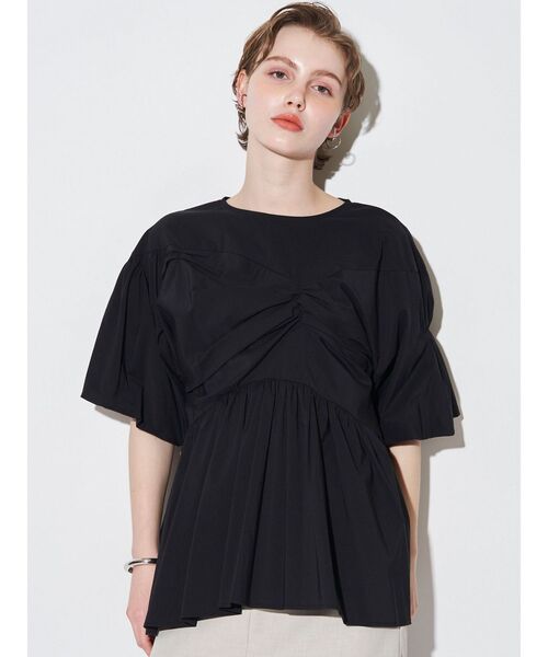 ELENDEEK(エレンディーク)の「ギャザーバルーンペプラムブラウス(シャツ/ブラウス・レディース・グリーン/ブラック/ライトブルー・FREE)」の1枚目の写真