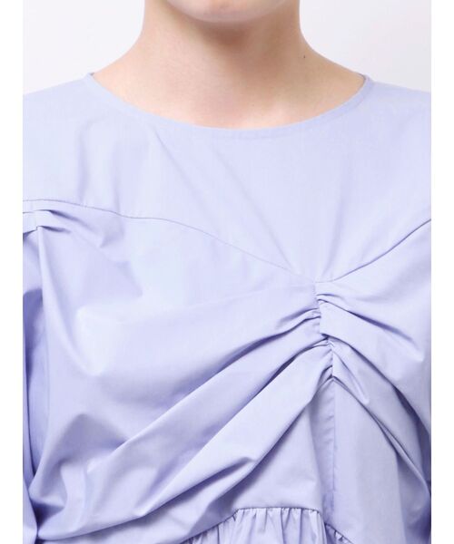 ELENDEEK(エレンディーク)の「ギャザーバルーンペプラムブラウス(シャツ/ブラウス・レディース・グリーン/ブラック/ライトブルー・FREE)」の4枚目の写真