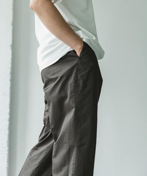 URBAN RESEARCH DOORS（アーバンリサーチドアーズ）の「コットンリネンマーセライズライトチノトラウザー（その他パンツ・メンズ・ネイビー/ベージュ/チャコールグレー・MEDIUM/LARGE）」の8枚目の写真