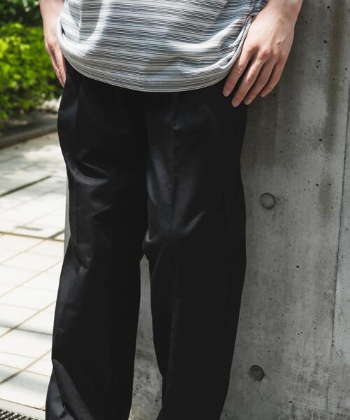 URBAN RESEARCH DOORS（アーバンリサーチドアーズ）の「コットンリネンマーセライズライトチノトラウザー（その他パンツ・メンズ・ネイビー/ベージュ/チャコールグレー・MEDIUM/LARGE）」の18枚目の写真