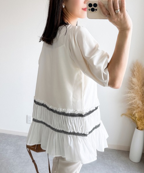 &. NOSTALGIA(アンドドットノスタルジア)の「【ZOZO限定】エンブロティアードカットソー(Tシャツ/カットソー・レディース・ブラック/ホワイト・M)」の14枚目の写真