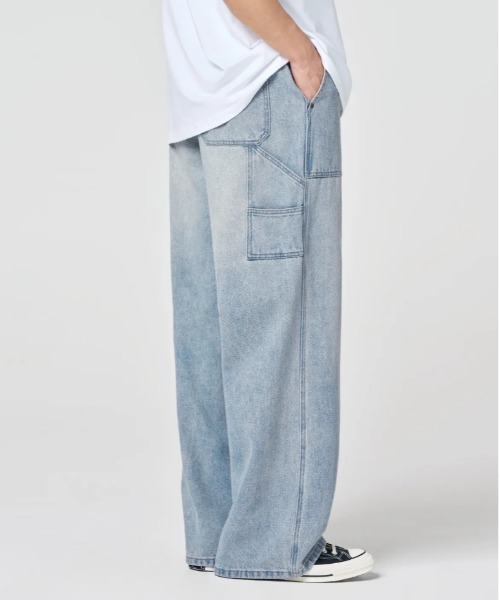 Vini（ヴィニ）の「【Vini】バイオウォッシュド カーペンター ワイドデニムパンツ（デニムパンツ・レディース・ライトブルー/ブラック/インディゴブルー・LARGE/MEDIUM/X-LARGE）」の10枚目の写真
