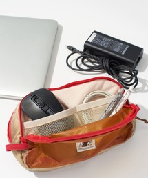COBMASTER（コブマスター）の「【COBMASTER】COB PUFFY GADGETPOUCH L / コブマスター パフィーシリーズ ガジェットポーチ Lサイズ（ポーチ）」
