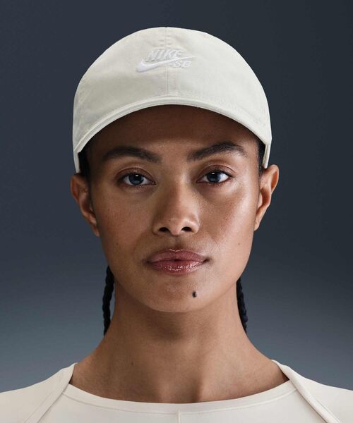 NIKE　キャップ　珍品？ NIKE U NK DF RISE CAP S AB TRKR L SESAME/SESAME/SESAME