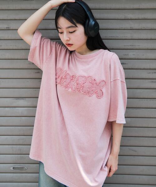 WEGO（ウィゴー）の「WEGO/スノーウォッシュダメージアップリケT（Tシャツ/カットソー・メンズ・ピンク/ブラウン/ブラック・LARGE/MEDIUM）」の3枚目の写真