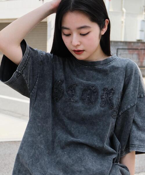 WEGO（ウィゴー）の「WEGO/スノーウォッシュダメージアップリケT（Tシャツ/カットソー・メンズ・ピンク/ブラウン/ブラック・LARGE/MEDIUM）」の15枚目の写真