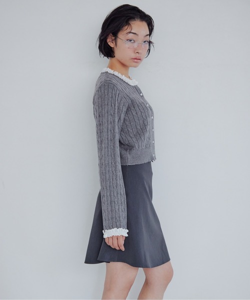 etre loin(エトルワン)の「Frilly cable knit cardigan(カーディガン/ボレロ・レディース・グレー/ブラック/モカ・M)」の20枚目の写真