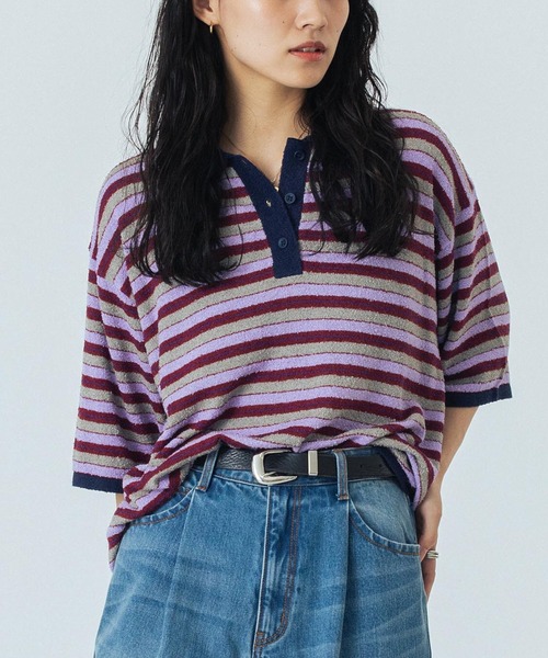 ROSE BUD（ローズバッド）の「(CREOLME)MULTI STRIPE POLO TOP（ニット/セーター・レディース・レッド/パープル・ONE SIZE）」の2枚目の写真