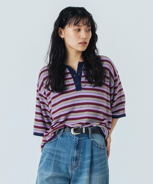 ROSE BUD（ローズバッド）の「(CREOLME)MULTI STRIPE POLO TOP（ニット/セーター・レディース・レッド/パープル・ONE SIZE）」の3枚目の写真