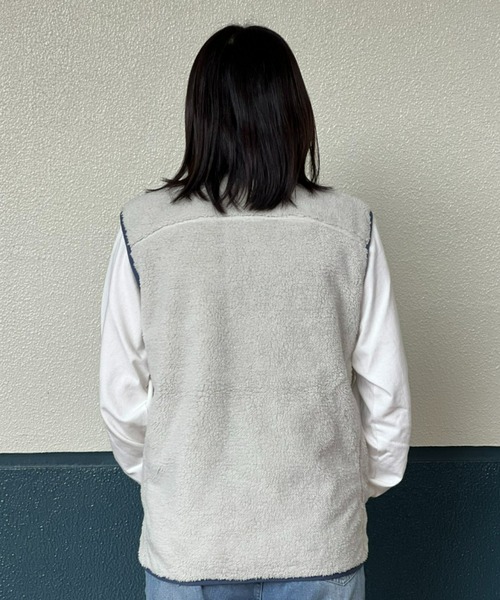 CHUMS(チャムス)の「【CHUMS】Bonding Fleece No Collar Vest(ベスト・メンズ・セージグリーン/グレー/ベージュ・LARGE/X-LARGE/MEDIUM)」の6枚目の写真