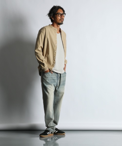 The DUFFER of ST.GEORGE（ザダファーオブセントジョージ）の「NO COLLAR RIBBED SHIRT：製品染め バックサテン ノーカラー リブ袖シャツ（シャツ/ブラウス・メンズ・ネイビー/カーキブラウン・X-LARGE/LARGE/MEDIUM/SMALL）」の4枚目の写真