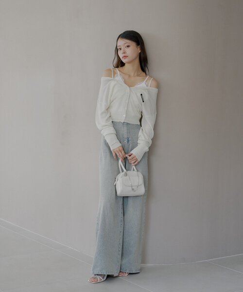 Chico(チコ)の「バイカラーラメシアーカーディガン(カーディガン/ボレロ・レディース・ブラック/グレー系その他/ベージュ系その他/ホワイト/ブルー系その他/ブラック系その他・FREE)」の17枚目の写真