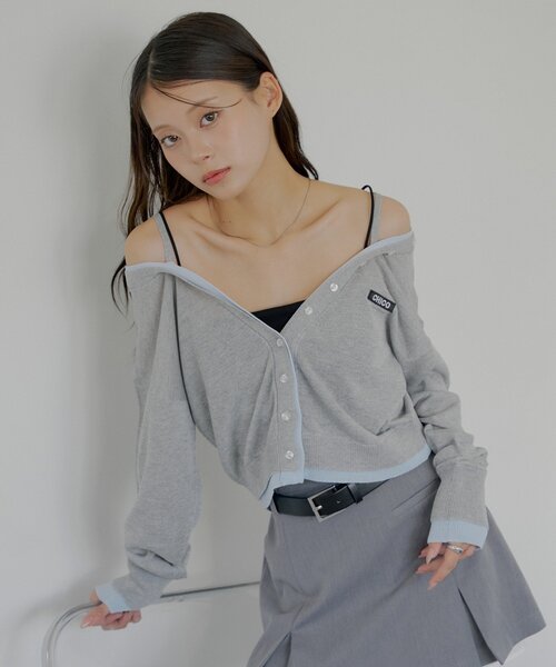 Chico(チコ)の「バイカラーラメシアーカーディガン(カーディガン/ボレロ・レディース・ブラック/グレー系その他/ベージュ系その他/ホワイト/ブルー系その他/ブラック系その他・FREE)」の22枚目の写真