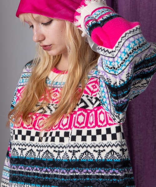 AULA AILA（アウラアイラ）の「ジャガードニットプルオーバー（ニット/セーター・レディース・レッド/ピンク/ライム・0）」の15枚目の写真