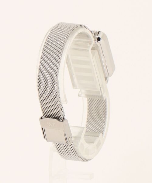 Daniel Wellington（ダニエルウェリントン）の「Quadro  Roman Numerals Date 20x26MM 5-link ゴールド／シルバー（アナログ腕時計・レディース・イエローゴールド/シルバー・ONESIZE）」の9枚目の写真