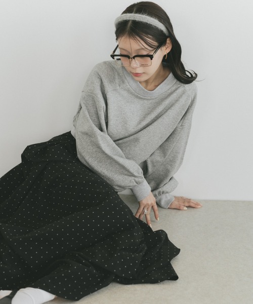 VANNIE U（ヴァニーユー）の「ダブルフェイススウェット/上下逆さまで着れる２WAY（スウェット・レディース・グレー/アイボリー・FREE）」の6枚目の写真