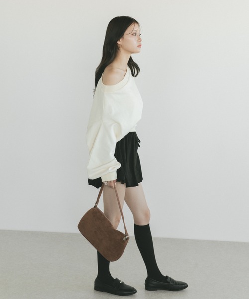 VANNIE U（ヴァニーユー）の「ダブルフェイススウェット/上下逆さまで着れる２WAY（スウェット・レディース・グレー/アイボリー・FREE）」の20枚目の写真