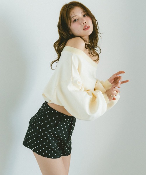 VANNIE U(ヴァニーユー)の「ダブルフェイススウェット/上下逆さまで着れる2WAY(スウェット・レディース・グレー/アイボリー・FREE)」の17枚目の写真