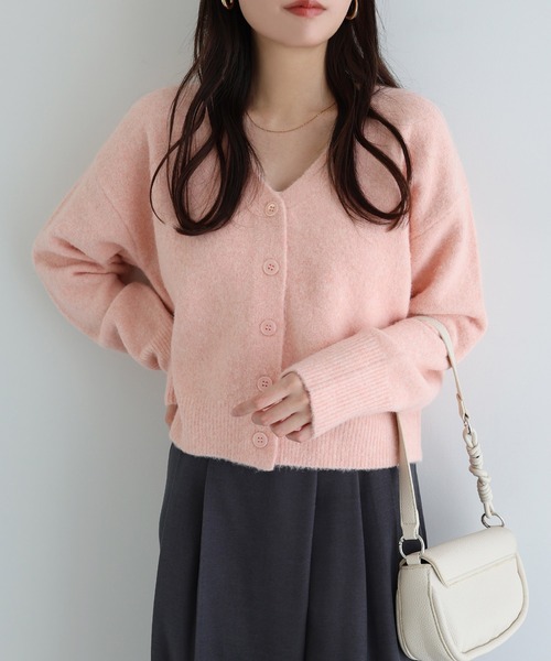 Freesia by andme(フリージアバイアンドミー)の「同色ストール付きリボン刺繍ニットカーディガン(カーディガン/ボレロ・レディース・アイボリー/チャコールグレー/ピンク/ベージュ・M)」の16枚目の写真