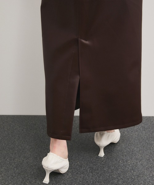 le cercle ADAM ET ROPE'(ルセルクルアダムエロペ)の「シンセティックレザースカート/セットアップ対応(スカート・レディース・キナリ/ダークブラウン/ブラック・FREE)」の20枚目の写真