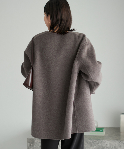 plage(プラージュ)の「HAMILTON Cardigan コート(ノーカラーコート・レディース・チャコールグレー/キャメル・38/36)」の19枚目の写真