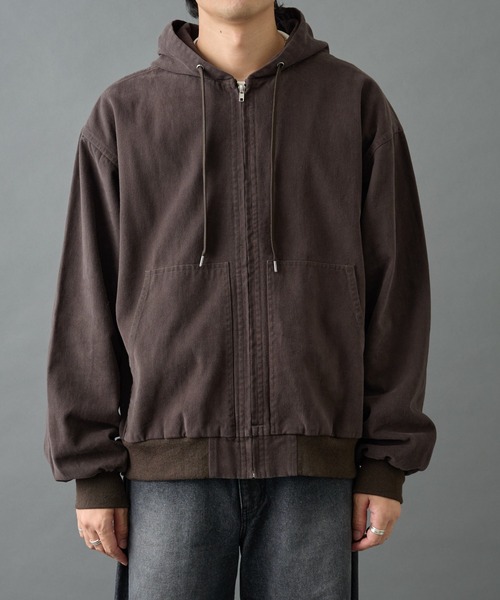 COLONY 2139（コロニートゥーワンスリーナイン）の「バイオ加工ブラッシュツイルパーカー（ブルゾン・メンズ・ブラウン/ブラック・LARGE/MEDIUM）」の13枚目の写真