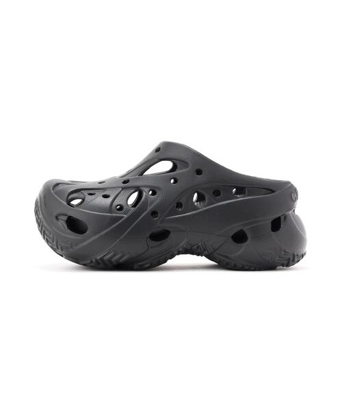 crocs(クロックス)の「crocs/クロックス/CAGED CLOG(サンダル・レディース・ブラック・5/6/7/4/8/9)」の9枚目の写真