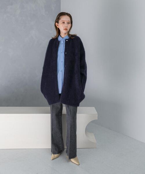 URBAN RESEARCH ROSSO WOMEN（アーバンリサーチ　ロッソ）の「『別注』ELENDEEK×ROSSO　CN RACCOON MIX WCD（カーディガン/ボレロ・レディース・アイボリー/ネイビー・2/1）」の6枚目の写真