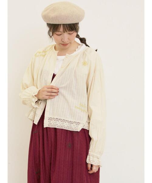 Samansa Mos2(サマンサ モスモス)の「ランダム刺繍入りブラウス(シャツ/ブラウス・レディース・キナリ/ブラック/グリーン/ボルドー・F)」の10枚目の写真