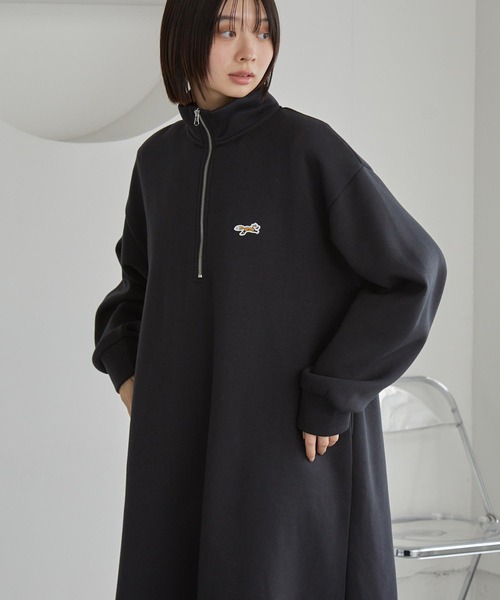 狐狸刺繡半拉鍊加絨衛衣裙