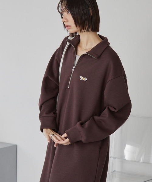 定価13万円Moschino テディベア刺繍 ブラックフーディワンピース 定価13万円Moschino テディベア刺繍 ブラックフーディワンピース 定価