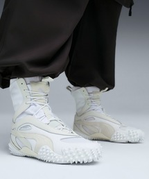 PUMA MOSTRO MID W(プーマ モストロ ミッド W)