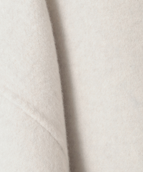 Tiara(ティアラ)の「リバーZIPジャケットコート(その他アウター・レディース・キャメル/アイボリー/チャコールグレー・FREE)」の8枚目の写真