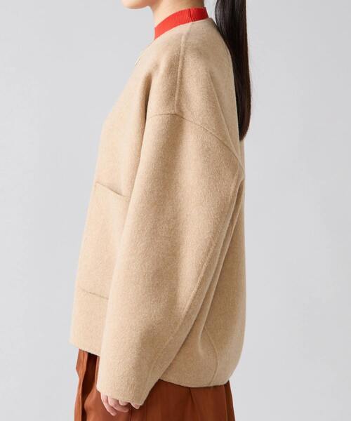 Tiara(ティアラ)の「リバーZIPジャケットコート(その他アウター・レディース・キャメル/アイボリー/チャコールグレー・FREE)」の11枚目の写真