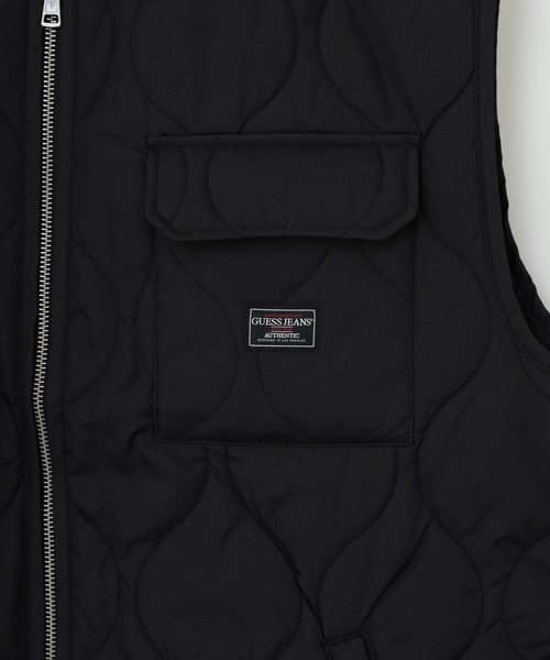 GUESS JEANS(ゲスジーンズ)の「GUESS JEANS GJ QUILTED PUFFER VEST ゲス キルティング・パファーベスト(ダウンベスト・メンズ・ブラック・S/L/M)」の6枚目の写真