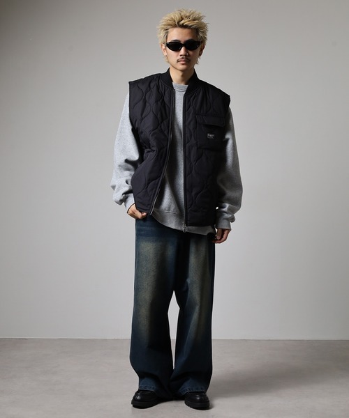 GUESS JEANS(ゲスジーンズ)の「GUESS JEANS GJ QUILTED PUFFER VEST ゲス キルティング・パファーベスト(ダウンベスト・メンズ・ブラック・S/L/M)」の16枚目の写真