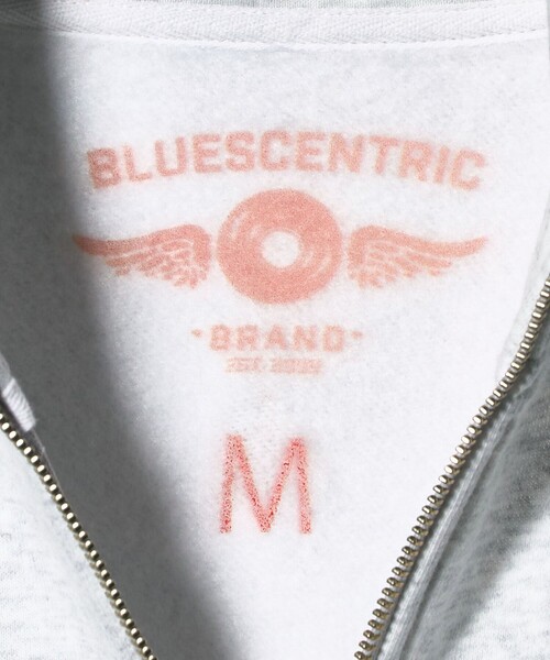 ASTRAET（アストラット）の「＜BLUESCENTRIC＞GRIZZLIES ハーフジッププルオーバー（スウェット・レディース・ライトグレー/その他9・M）」の4枚目の写真