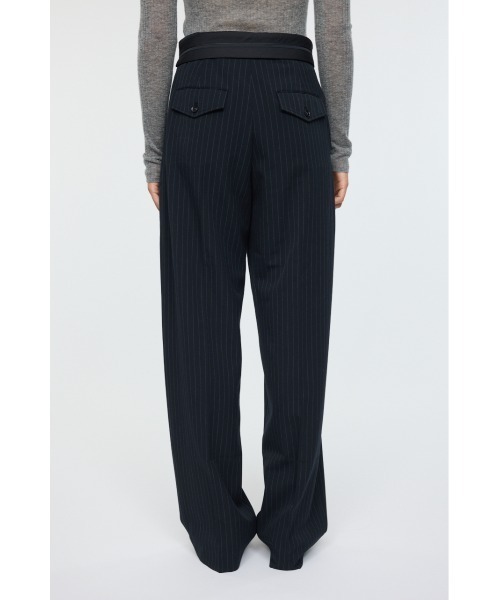 MOUSSY(マウジー)の「TURN OVER BELT トラウザー(スラックス・レディース・ベージュ/ブラック系その他・2/1)」の18枚目の写真