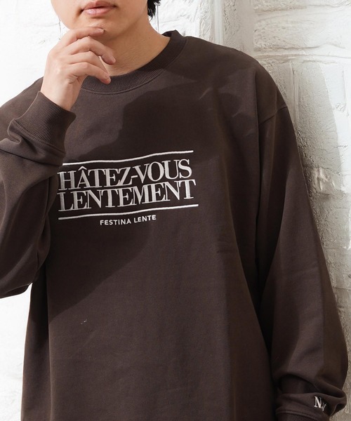 1111clothing(ワンフォークロージング)の「CVC裏毛 ロゴ刺繍 スウェットシャツ / CVC Fleece Logo Embroidered Sweatshirt(スウェット・メンズ・ダークブラウン/アッシュ/ブラック・M/L)」の22枚目の写真