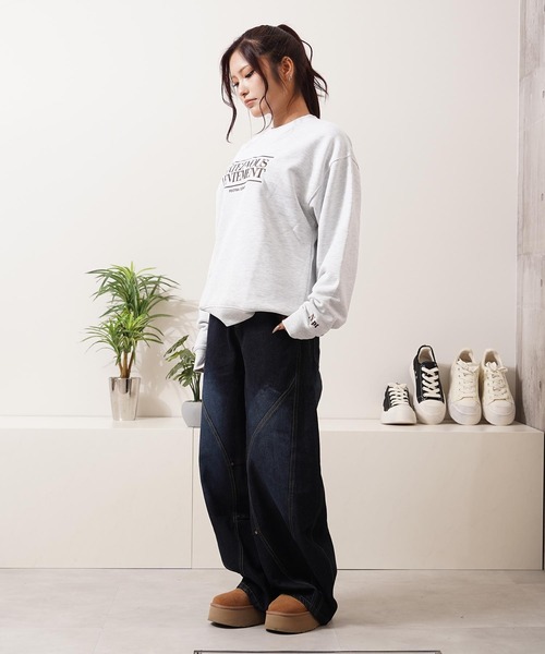 1111clothing(ワンフォークロージング)の「CVC裏毛 ロゴ刺繍 スウェットシャツ / CVC Fleece Logo Embroidered Sweatshirt(スウェット・メンズ・ダークブラウン/アッシュ/ブラック・M/L)」の6枚目の写真