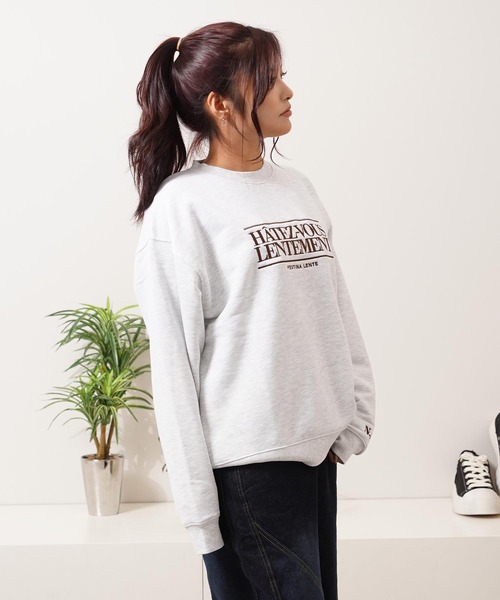 1111clothing(ワンフォークロージング)の「CVC裏毛 ロゴ刺繍 スウェットシャツ / CVC Fleece Logo Embroidered Sweatshirt(スウェット・メンズ・ダークブラウン/アッシュ/ブラック・M/L)」の8枚目の写真